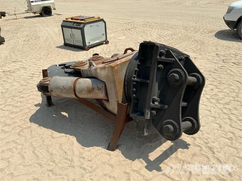  Hydraulic Rotating Concrete Cracker Jaw معدات البناء - غير ذلك
