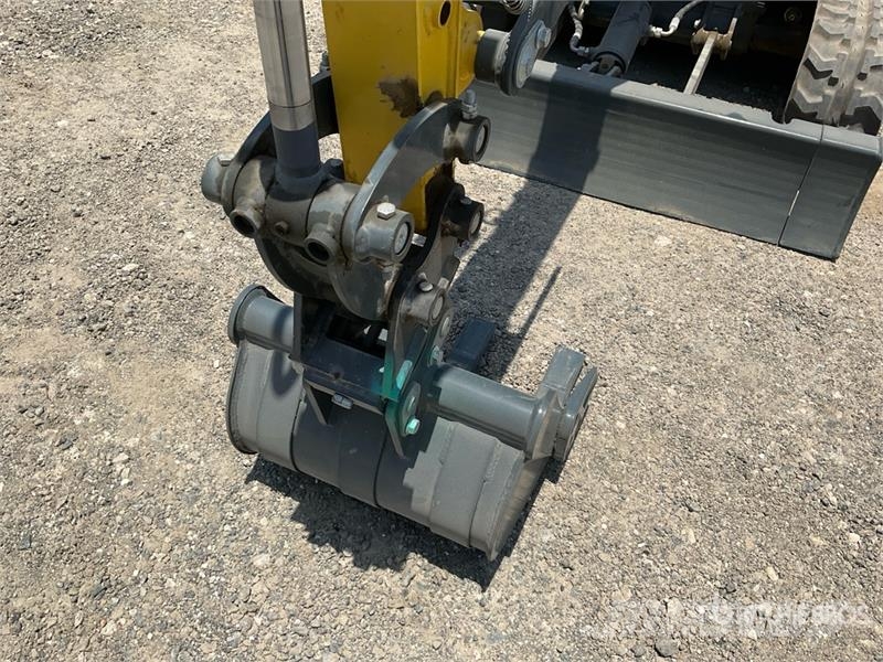 Hytec F1300 Mini Excavator (Unused) حفارات صغيرة أقل من 7 طن (حفارات صغيرة)