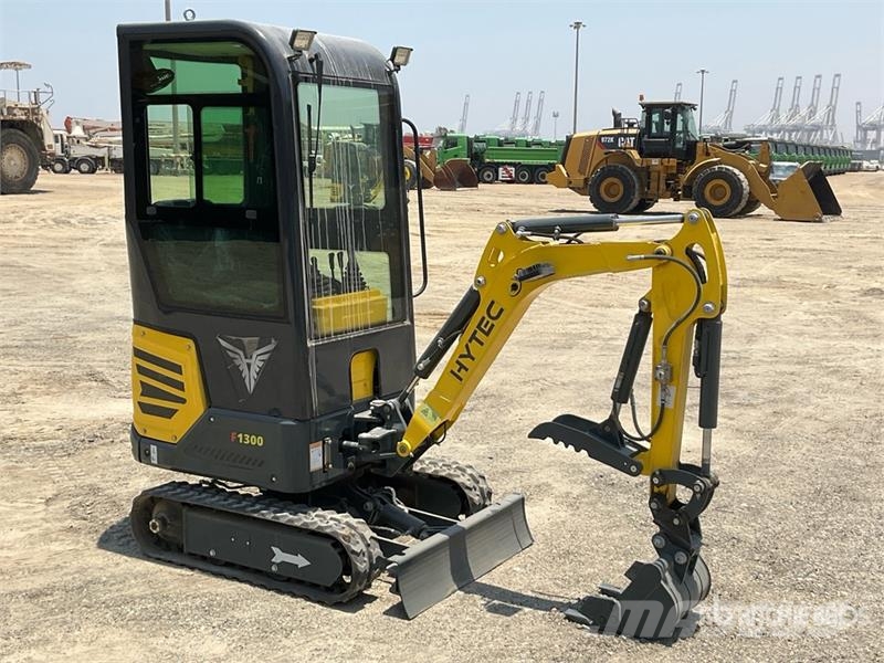 Hytec F1300 Mini Excavator (Unused) حفارات صغيرة أقل من 7 طن (حفارات صغيرة)