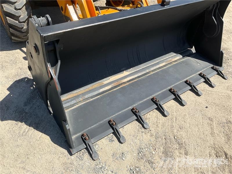 Hytec FM-100 4x4 Backhoe Loader (Unused) Екскаватори-навантажувачі