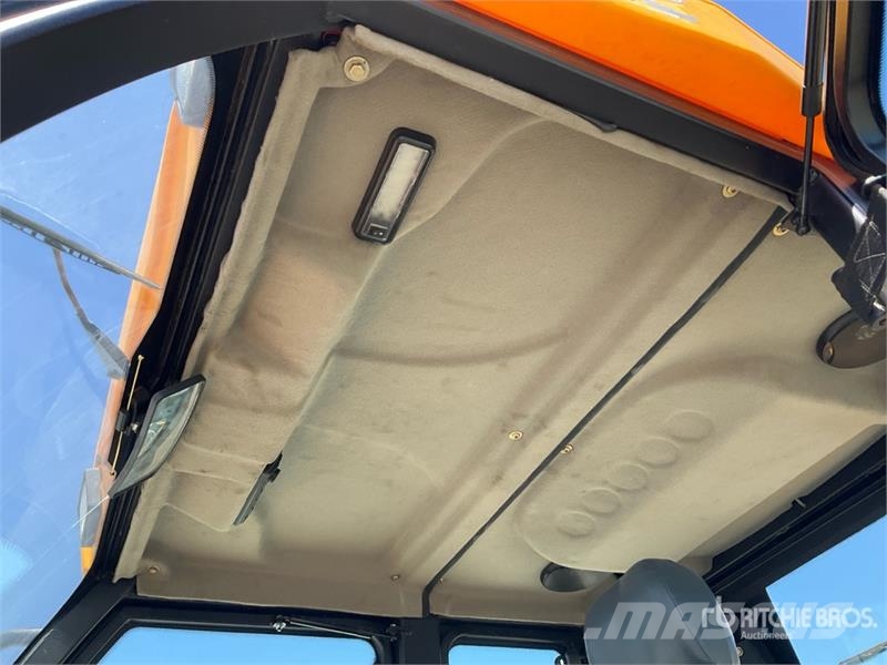 Hytec FM-100 4x4 Backhoe Loader (Unused) Екскаватори-навантажувачі