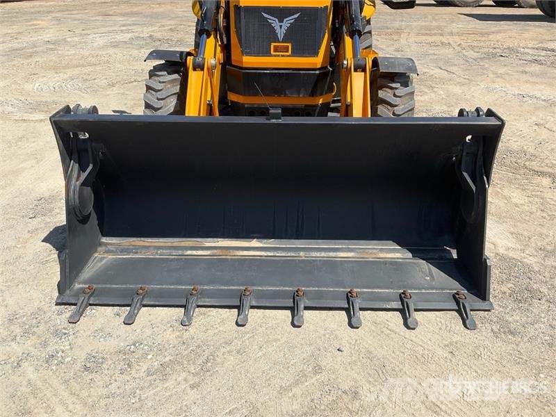 Hytec FM-100 4x4 Backhoe Loader (Unused) Екскаватори-навантажувачі