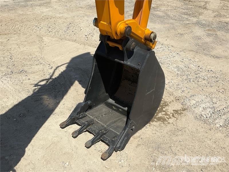 Hytec FM-100 4x4 Backhoe Loader (Unused) Екскаватори-навантажувачі