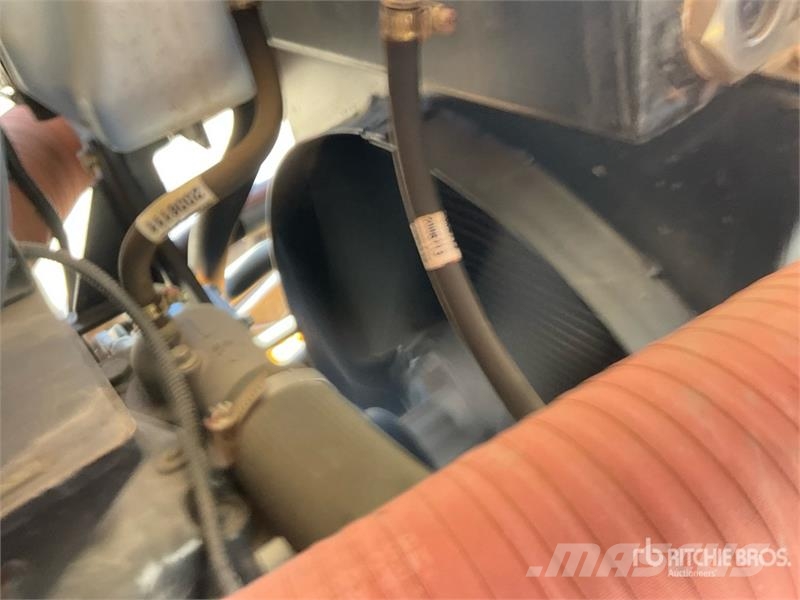 Hytec FM-100 4x4 Backhoe Loader (Unused) Kaivurikuormaajat