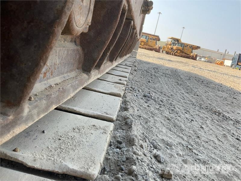 Hyundai 480 LC Tracked Excavator حفارات زحافة