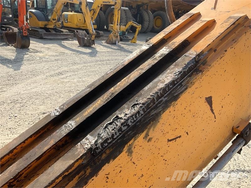 Hyundai 480 LC Tracked Excavator حفارات زحافة