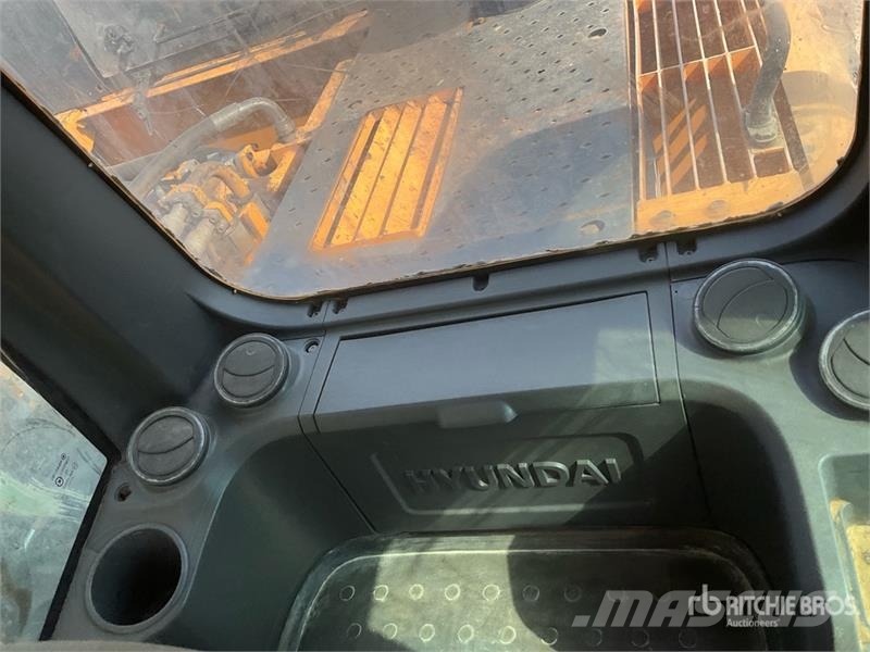 Hyundai 480 LC Tracked Excavator حفارات زحافة