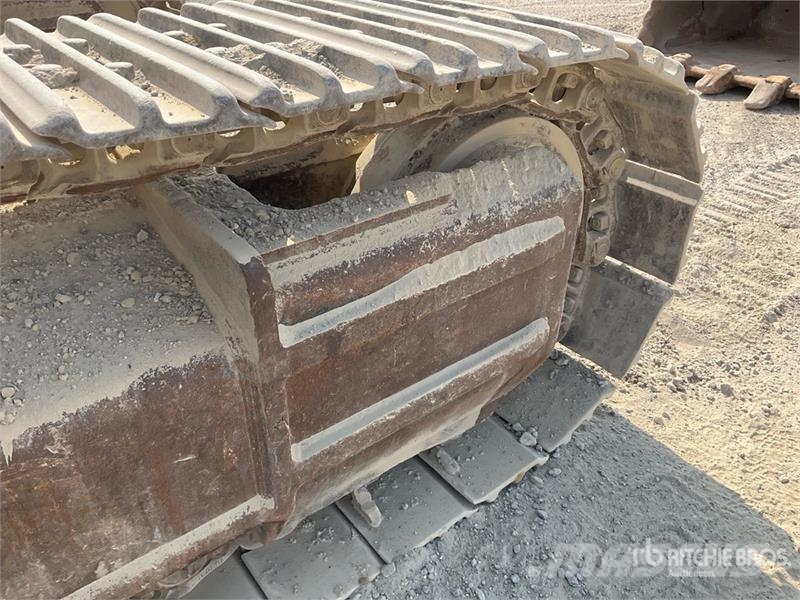 Hyundai 480 LC Tracked Excavator حفارات زحافة