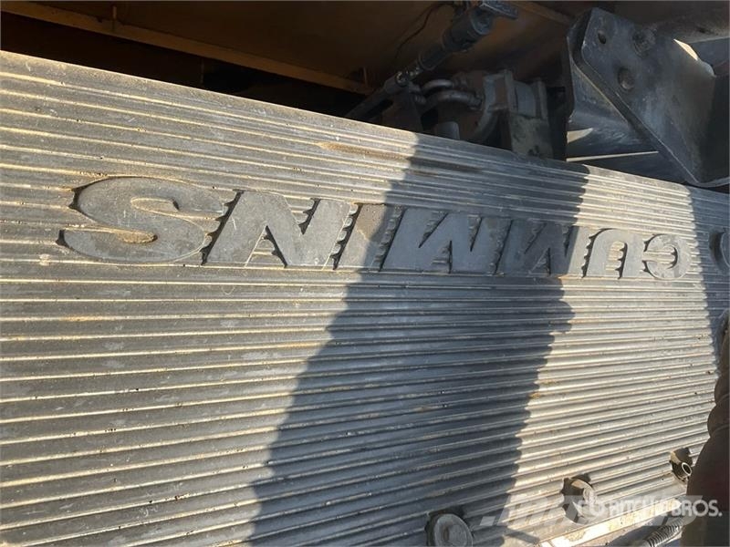 Hyundai 480 LC Tracked Excavator حفارات زحافة