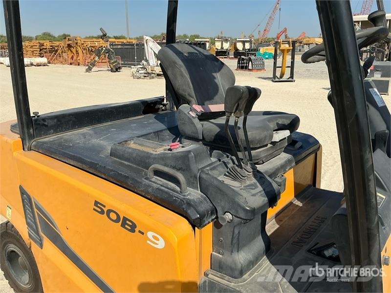 Hyundai 50B-9 5 ton Electric Forklift (Inoperable) شاحنات ذات رافعات شوكية تعمل بالكهرباء