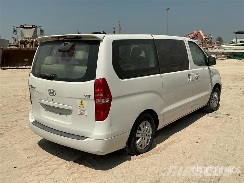 Hyundai Grand Starex Minivan (Inoperable) Sõiduautod