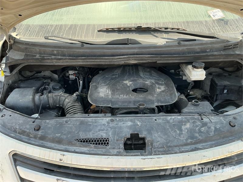 Hyundai Grand Starex Minivan (Inoperable) Sõiduautod
