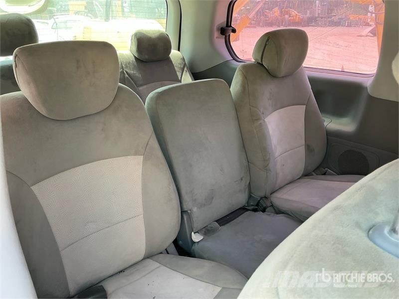 Hyundai Grand Starex Minivan (Inoperable) Sõiduautod