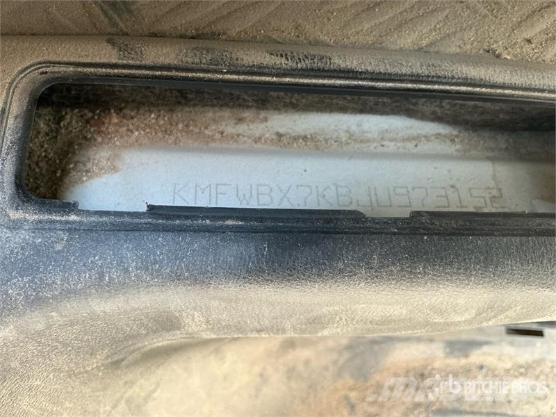Hyundai Grand Starex Minivan (Inoperable) Sõiduautod