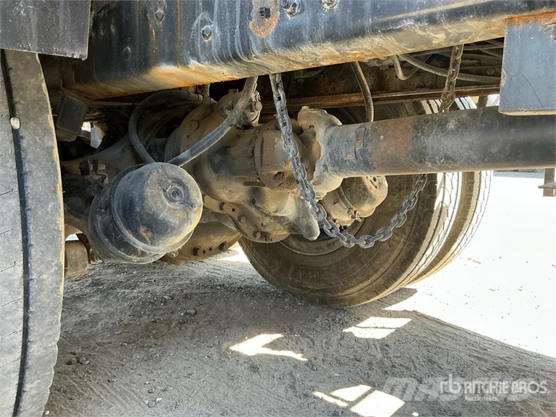 Hyundai HD370 16000 L 6x4 Sleeper Water Truck صهاريج مياه