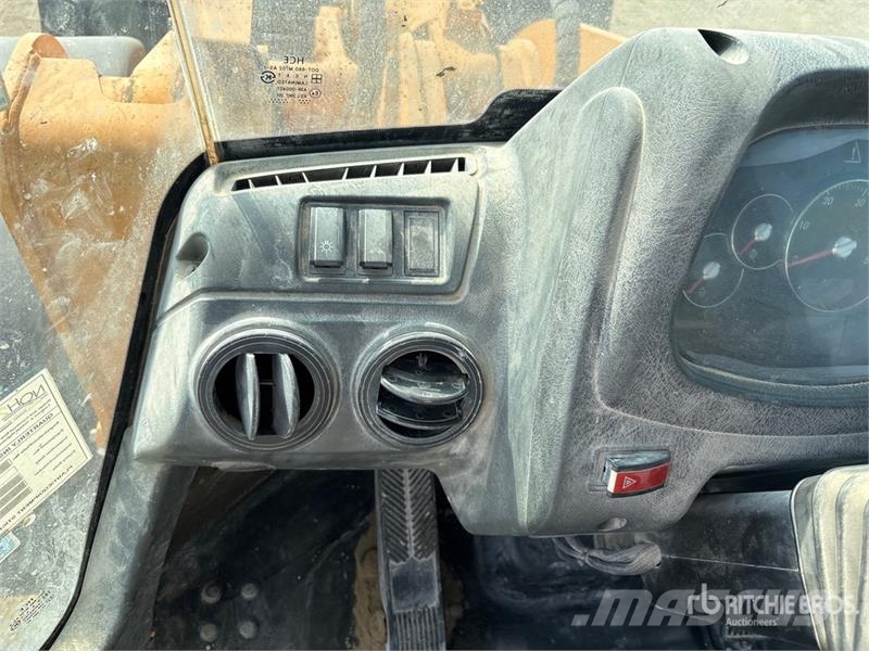 Hyundai HL770-9 لوادر بعجل