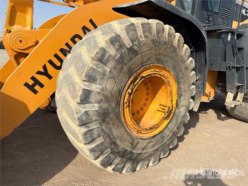 Hyundai HL770-9 لوادر بعجل