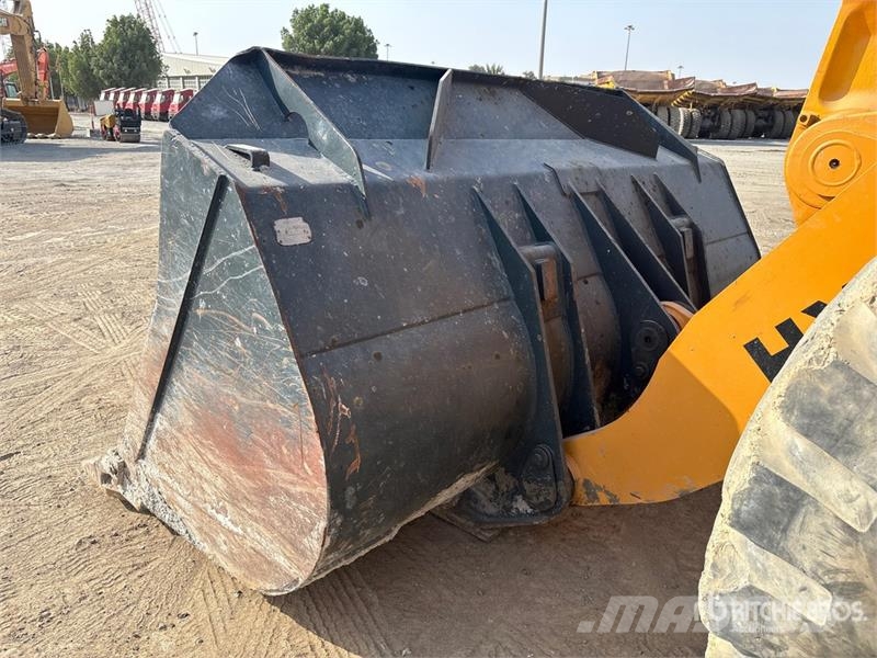 Hyundai HL770-9 لوادر بعجل