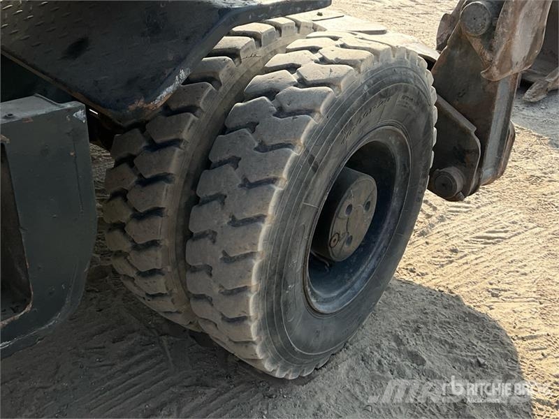 Hyundai R210W-9S Wheel Excavator Bageri na kotačima