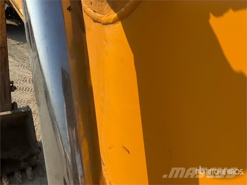Hyundai R210W-9S Wheel Excavator Bageri na kotačima
