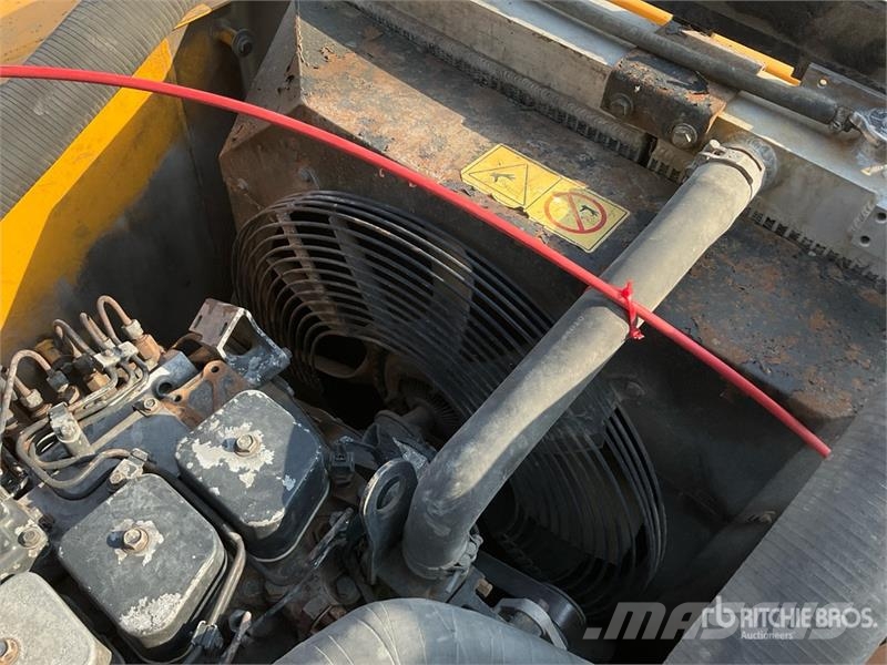 Hyundai R210W-9S Wheel Excavator Bageri na kotačima