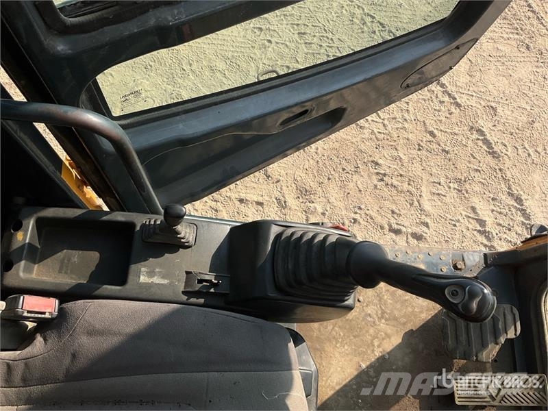 Hyundai R210W-9S Wheel Excavator Bageri na kotačima