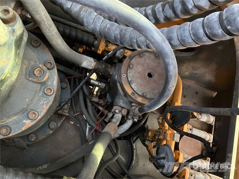 Hyundai R210W-9S Wheel Excavator Bageri na kotačima