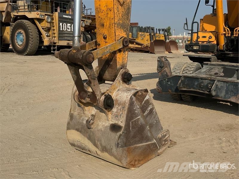 Hyundai R210W-9S Wheel Excavator Bageri na kotačima