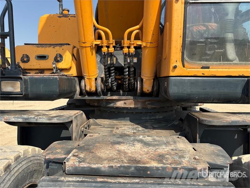Hyundai R210W-9S Wheel Excavator Lastik tekerli ekskavatörler