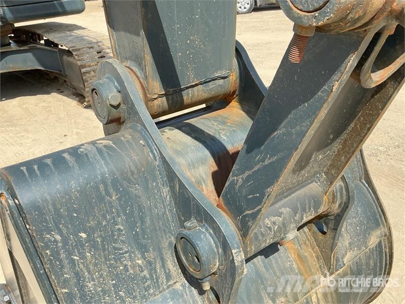 Hyundai R215L Tracked Excavator Roomikekskavaatorid