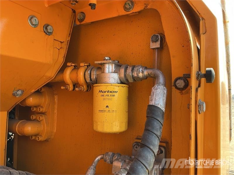 Hyundai R215L Tracked Excavator Roomikekskavaatorid
