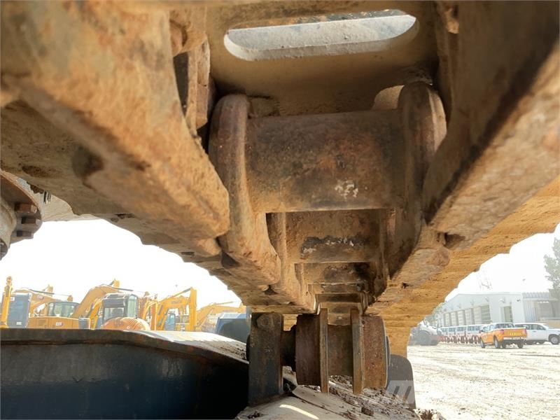 Hyundai R215L Tracked Excavator Roomikekskavaatorid