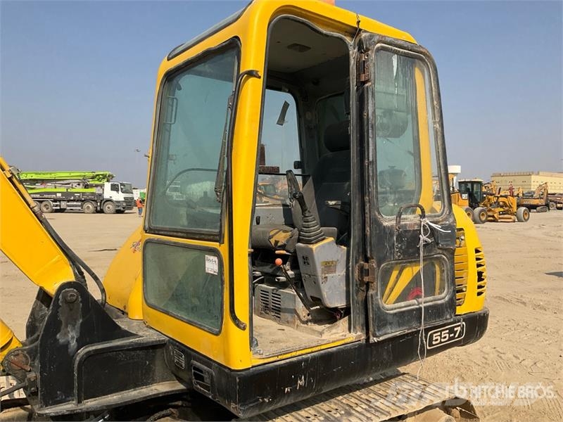 Hyundai R55-7 Mini Excavator حفارات صغيرة أقل من 7 طن (حفارات صغيرة)