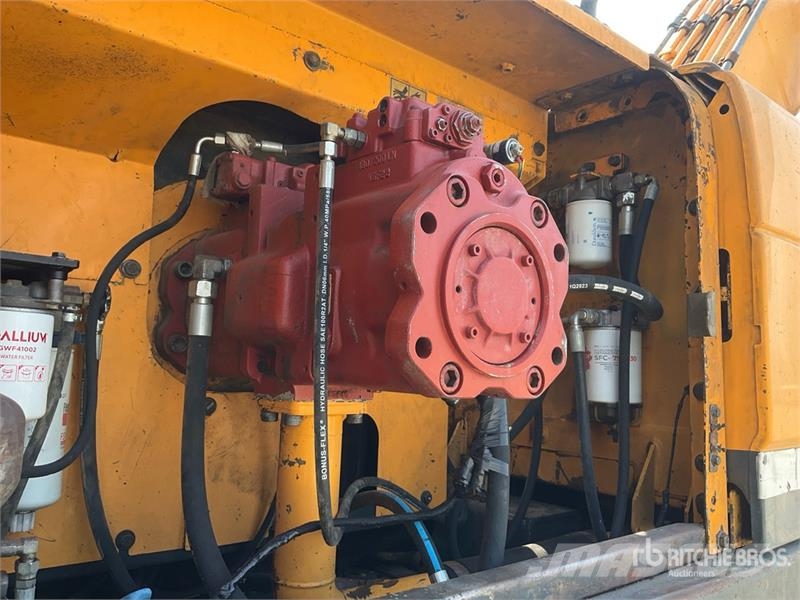 Hyundai Robex 480LC Tracked Excavator حفارات زحافة
