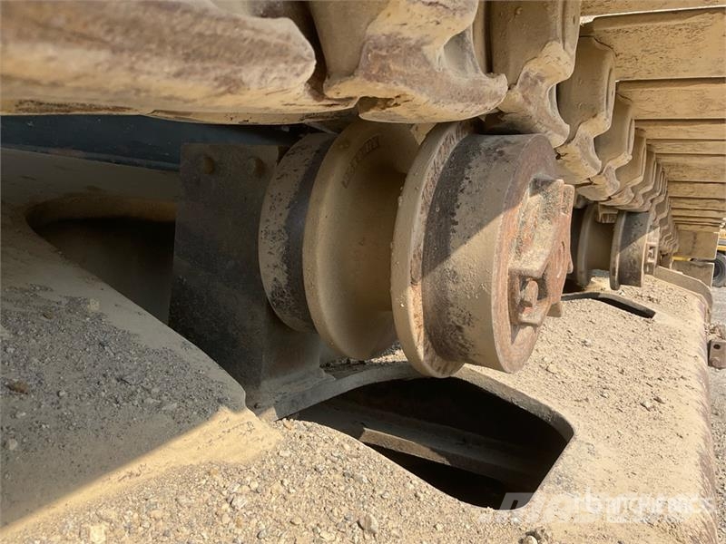Hyundai Robex 480LC Tracked Excavator حفارات زحافة
