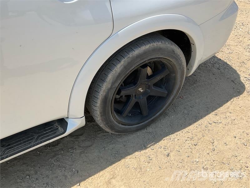 Infiniti QX80 2WD SUV 汽车