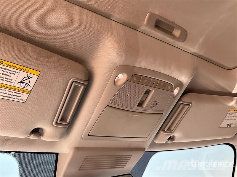 Infiniti QX80 2WD SUV 汽车