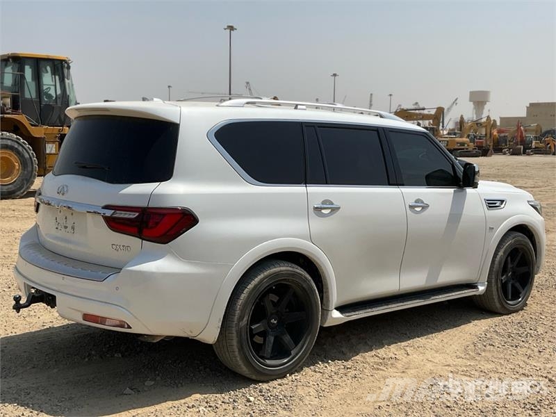 Infiniti QX80 2WD SUV 汽车
