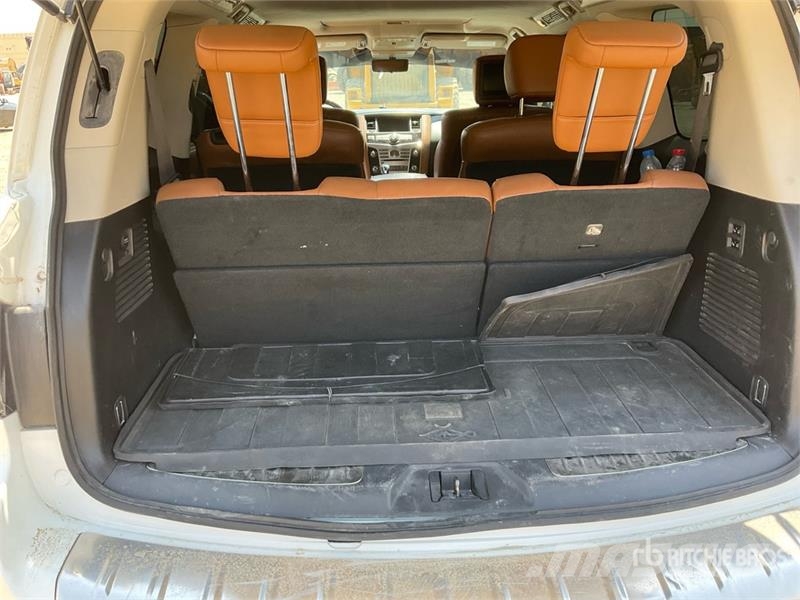 Infiniti QX80 2WD SUV 汽车