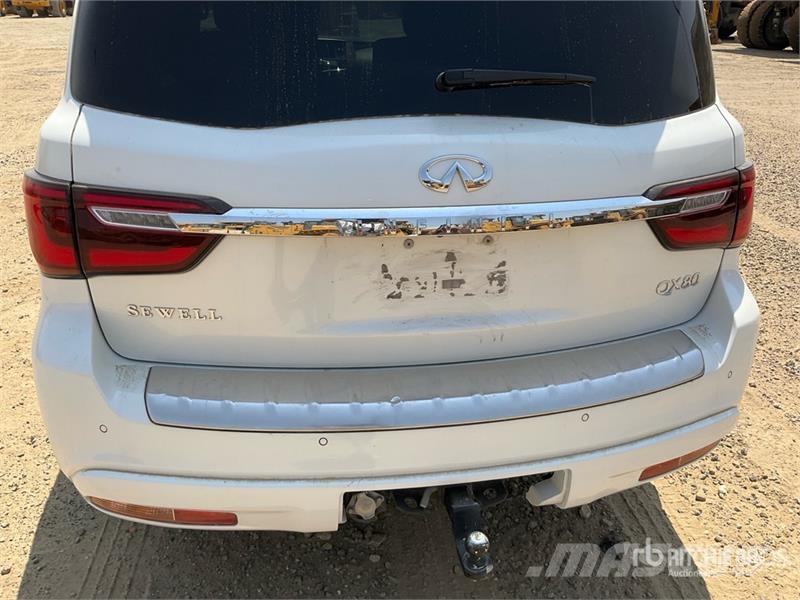 Infiniti QX80 2WD SUV 汽车