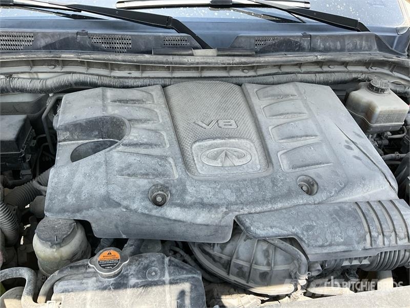 Infiniti QX80 2WD SUV 汽车