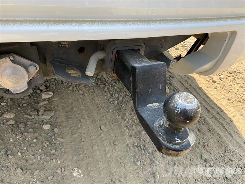 Infiniti QX80 2WD SUV 汽车