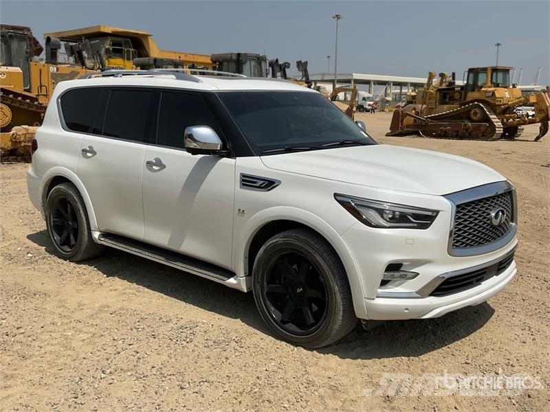 Infiniti QX80 2WD SUV 汽车