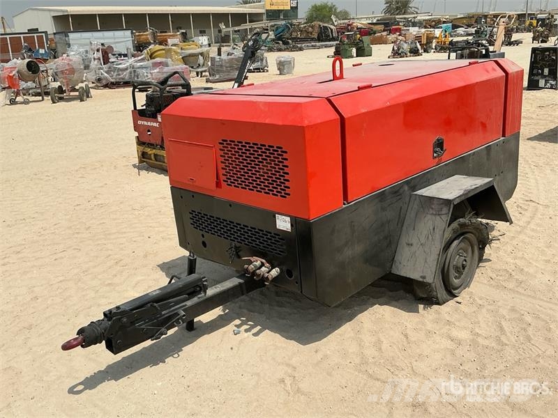 Ingersoll Rand 771 Mobile Air Compressor Компресори