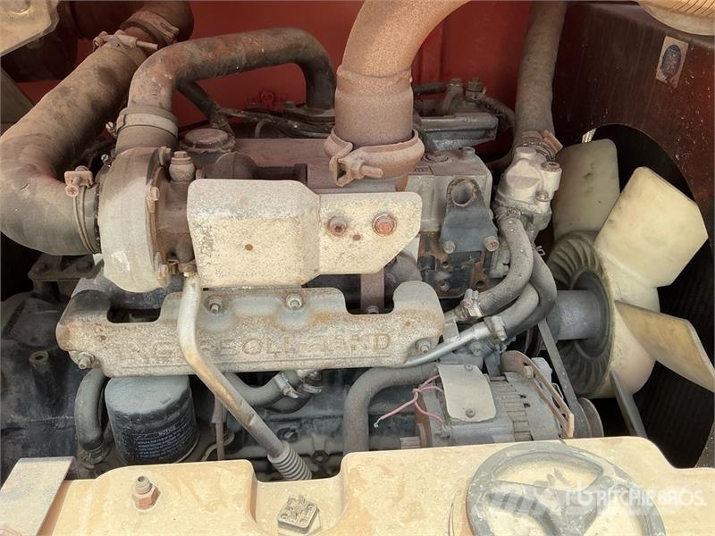 Ingersoll Rand 771 Mobile Air Compressor Компресори