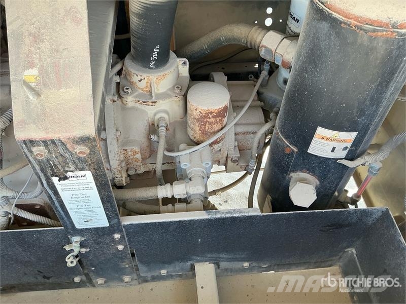 Ingersoll Rand P185WJD Mobile Air Compressor مكابس