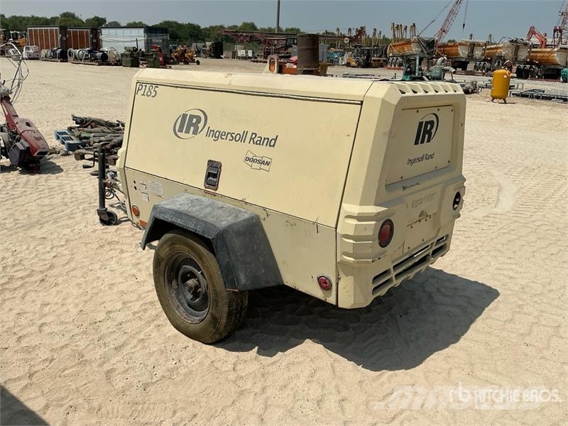 Ingersoll Rand P185WJD Mobile Air Compressor مكابس