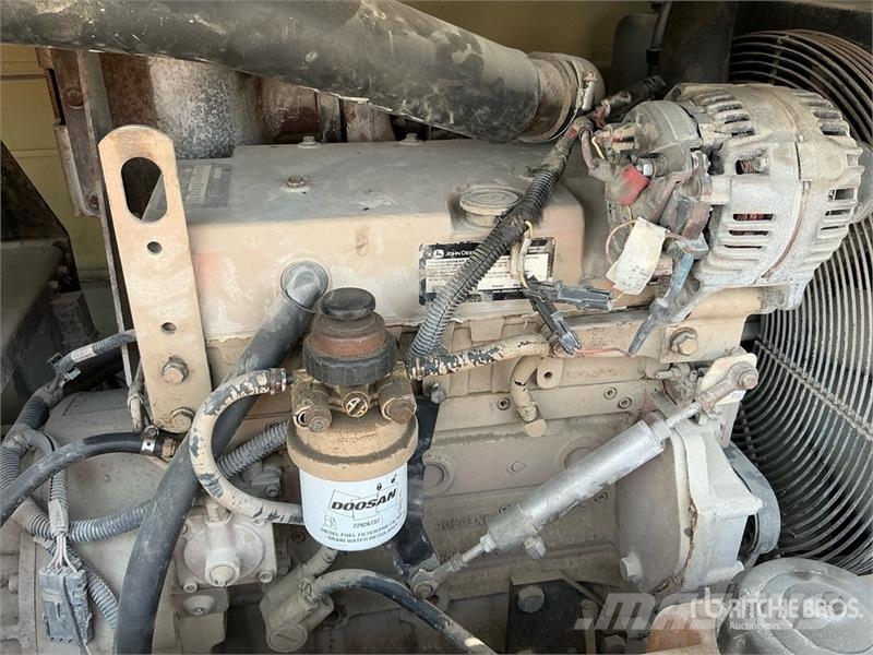 Ingersoll Rand P185WJD Mobile Air Compressor مكابس