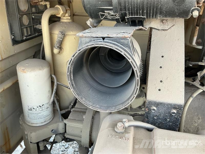 Ingersoll Rand P185WJD Mobile Air Compressor (Inoperable) Kompressorid