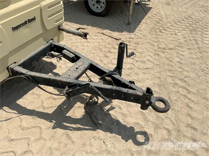 Ingersoll Rand P185WJD Mobile Air Compressor مكابس